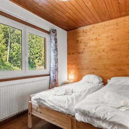 Familial A * Euseigne