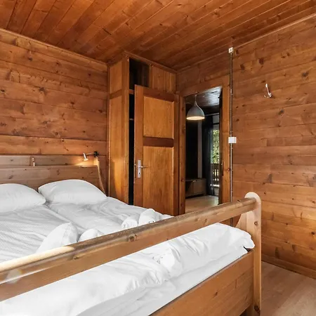 Familial A 샬레 Euseigne